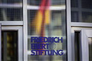 Bild: Eingangsbeschriftung der Friedrich-Ebert-Stiftung