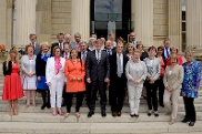 Mitglieder des Ausschusses für Kultur und Medien des Deutschen Bundestages sowie des Ausschusses für Kultur und Bildung der französischen Nationalversammlung. 
