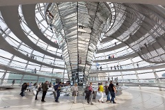 Lichtelement in der Kuppel des Reichstagsgebäudes