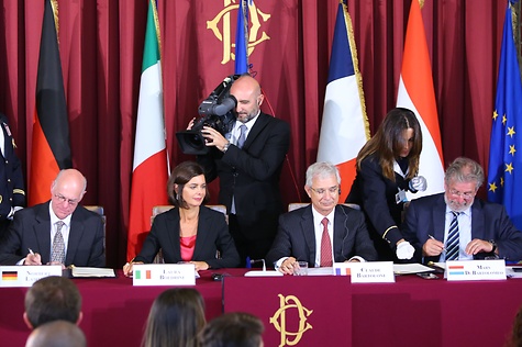 Norbert Lammert, Laura Boldrini, Claude Bartolone et Mars di Bartolomeo lors de la signature de la déclaration sur l’Europe le 14 septembre à Rome