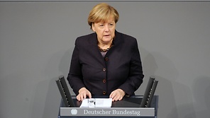 Bundeskanzlerin Angela Merkel während ihrer Rede in der Aussprache zum Kanzleramtsetat