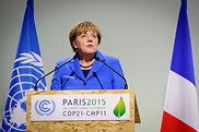 ​Bundeskanzlerin Merkel sprach zur Klimakonferenz in Paris.