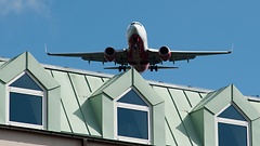 Der Bundestag debattiert über den Luftverkehr.