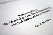 Bekanntmachung der öffentlichen<br />Liste über die Registrierung<br />von Verbänden und<br />deren Vertretern