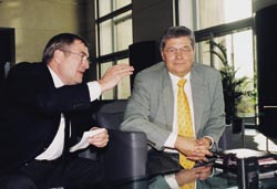 Hansjürgen Doss (links) und Detlev von Larcher.