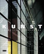 Kunst im Reichstagsgebäude. Im Auftrag des Deutschen Bundestages hrsg. von Götz Adriani, Andreas Kaernbach, Karin Stempel DuMont Verlag, Köln 2002, 50,00 Euro.