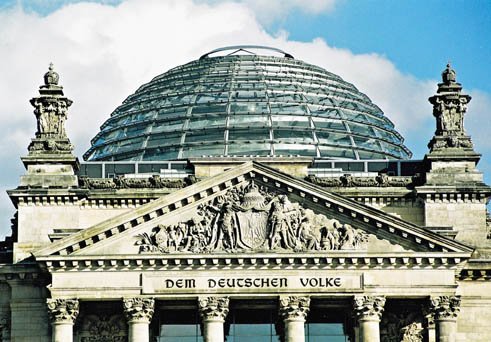 Kuppel des neuen Reichstagsgebäude