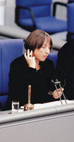 Frauendebatte im Bundestag: Vizepräsidentin Antje Vollmer (B'90/Die Grünen) führt den Vorsitz