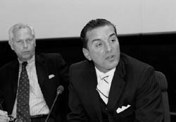 Michel Friedman, (rechts), und Uwe-Karsten Heye