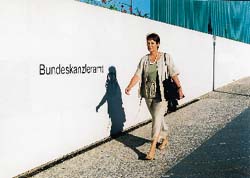 Dienstag, 3. Juli 2001, 7.15 Uhr: Strategiegespräch im Kanzleramt, Sabine Kaspereit, SPD.