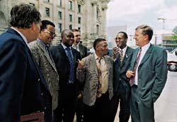 Mittwoch, 4. Juli 2001, 14.00 Uhr: Treffen mit einer südafrikanischen Parlamentsdelegation, Hildebrecht Braun, FDP.