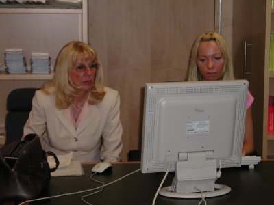 Photographie von Frau Dr. Winterstein, FDP während der Onlinekonferenz