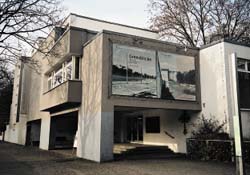 Dokumentationszentrum Berliner Mauer.