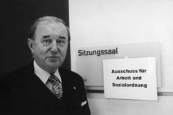 Bernhard Jagoda informierte den Fachausschuss über den Haushalt der Bundesanstalt für Arbeit.