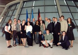 Gruppenfoto mit Wolfgang Thierse