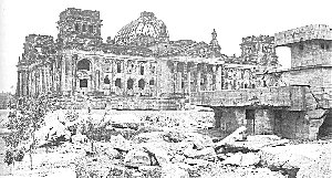 Fotografie der Reichstagesruine aus dem Jahr 1945