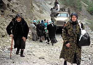 Krieg und Flüchtlingselend in Tschetschenien: Das PKG befasste sich mit der Reise von BND-Chef August Hanning in die umkämpfte Region.