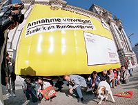 Arbeitslosengruppen geben Sparpaket zurück