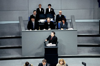 Gemeinsam im Sitzungsvorstand bei der Regierungserklärung