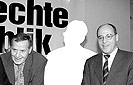 Bild: Vor der Bundestagswahl 1998: Unser Kandidat mit PDS-Parteichef Lothar Bisky (links) und Gregor Gysi (rechts).