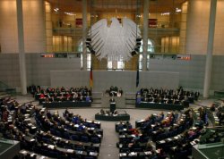 Fotografie: Plenarsaal des Deutschen Bundestages während einer Sitzung