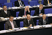 Bild: Sachverständige bei der gemeinsamen Anhörung: Von links oben nach rechts unten die Professoren Huber, Kirchhof, Meyer, Pestalozza, Scharpf und Wieland.