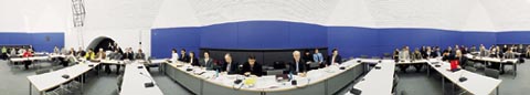 Sitzung des Ausschusses: Die 38 Mitglieder kommen in der Regel am Mittwoch zusammen. (360-Grad-Foto)