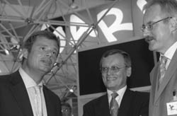 (v.l.n.r.): Friedbert Pflüger (CDU/CSU), Iwan Dimitrov und Günter Gloser.