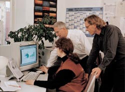 Büro für Technikfolgenabschätzung: Ulrike Gölsdorf, Prof. Herbert Paschen, Dr. Leonhard Hennen (v.l.n.r.).