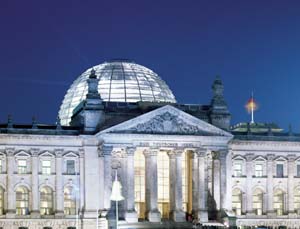 Eingangsportal des Reichstagsgebäude