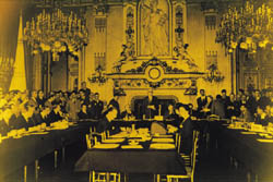 Unterzeichnung des EGKS-Vertrages am 18. April 1951 in Paris.