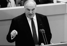 1989: Kohl legt sein 10-Punkte-Programm vor
