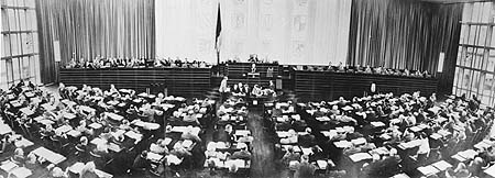 Fotografie: Blick ins Plenum