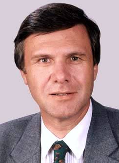 Portraitfoto Dr. Wolfgang Gerhardt
