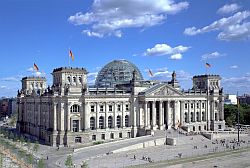 Blick auf das Reichstagsgebäude