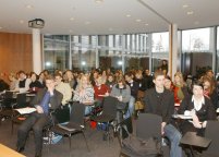 Plenum der Jugendbegegnung im Paul-Löbe-Haus des Deutschen Bundestages