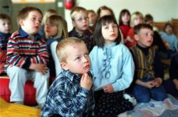 Kinderbetreuung durch ehrenamtliche Mitarbeiterinnen