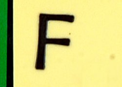 Buchstabe F