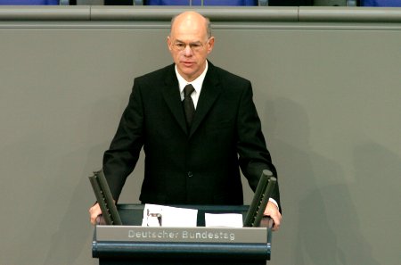 Bundestagspräsident Dr. Norbert Lammert am Rednerpult