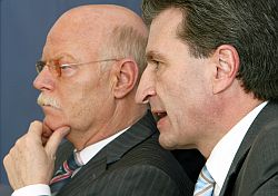 Vorsitzende der Kommission: Peter Struck (SPD) und Günther Oettinger (CDU)