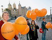 Proteste in Schwerin anlässlich des Einzugs der NPD in den Landtag.