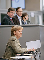 Berichterstatterin: EU-Ratspräsidentin Angela Merkel.