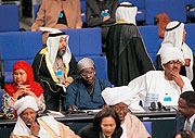 Die Interparlamentarische Union koordiniert Hilfe für verfolgte Parlamentarier. Delegierte bei der 102. Sitzung 1999 in Berlin.