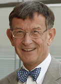 Portraitfoto Dr. Heinz Riesenhuber