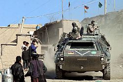 Deutsche ISAF-Truppen patrouillieren in Kabul