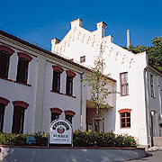 Bild: Vor der Maurititusbrauerei in Zwickau.