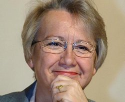 Dr. Annette Schavan