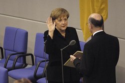 Dr. Angela Merkel (links) und Prof. Dr. Norbert Lammert (rechts)