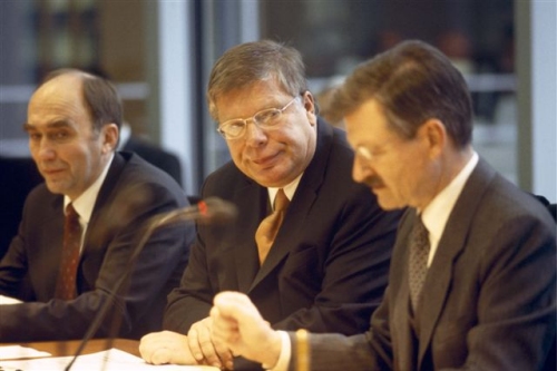 Foto: (v.l.) Christoph Bergner, Peter Danckert, Hermann Otto Solms