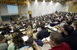 Blick in einen Hörsaal einer Universität